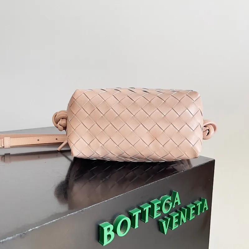 All categories 💚 Authentic bags 💚 BV 2025 new BV crossbody bag
